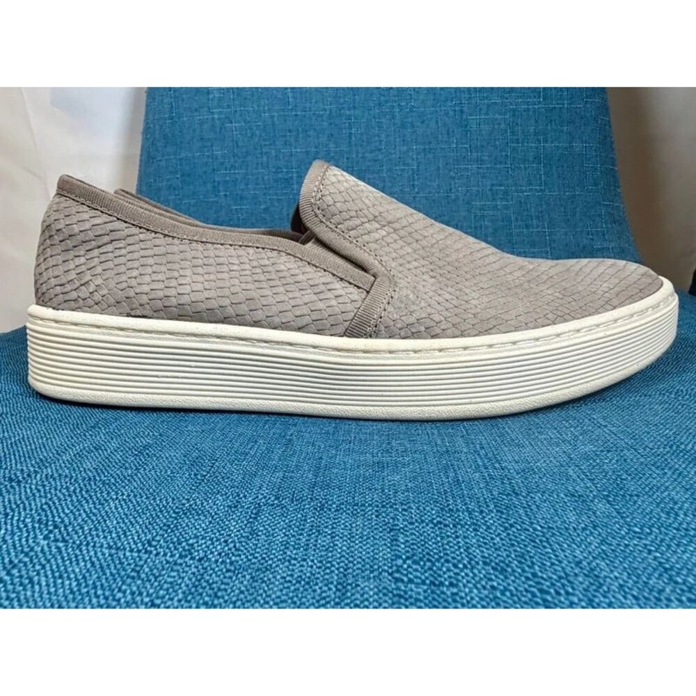 Söfft Somers Gray Snake Embossed Leather Slip-On Sneakers Women’s 8M - Picture 3 of 6